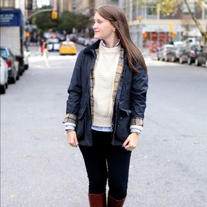 Barbour Classic Beadnell Navy